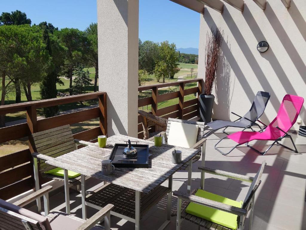 Vert Paradis - Vue Apaisante Sur Golf, Pins Parasols, 2E Etage - 80 M2 Dont Terrasse Avec Pergola, 2 Chambres, 3Et Iles, 3 Clim, Wifi - Piscine, Parking Et Park A Velos, Ascenseur - En Option Linge, Menage - Pistes Cyclables, Mer A Proximite Saint-Cyprien  Exteriér fotografie